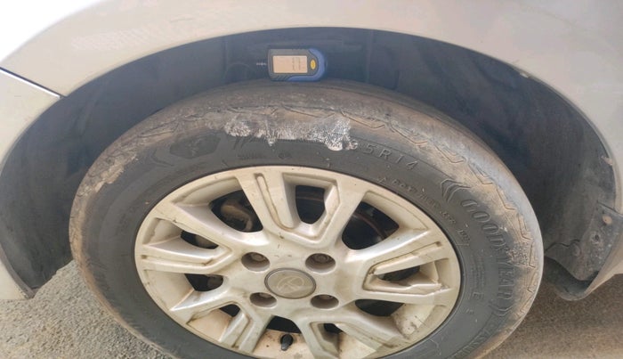 2018 Tata Tiago XZA PETROL, Petrol, Automatic, 94,719 km, tyre