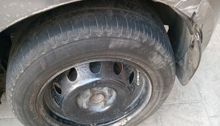2018 Maruti IGNIS DELTA 1.2, Petrol, Manual, 48,512 km, tyre
