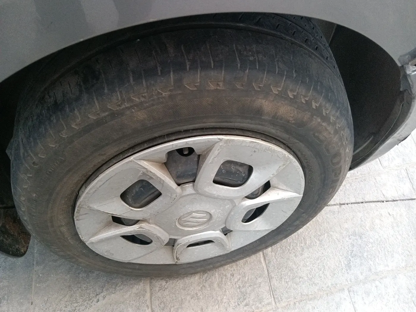 2018 Maruti IGNIS DELTA 1.2, Petrol, Manual, 48,512 km, tyre