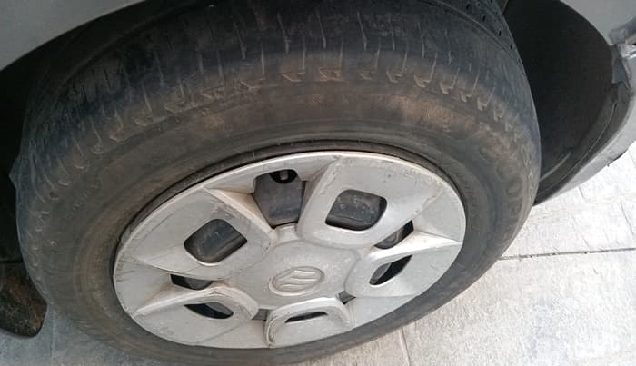 2018 Maruti IGNIS DELTA 1.2, Petrol, Manual, 48,512 km, tyre
