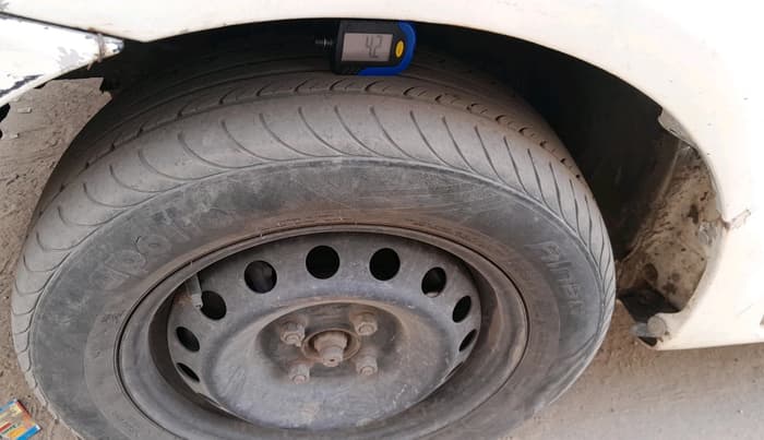 2012 Toyota Etios Liva GD, Diesel, Manual, 53,859 km, tyre