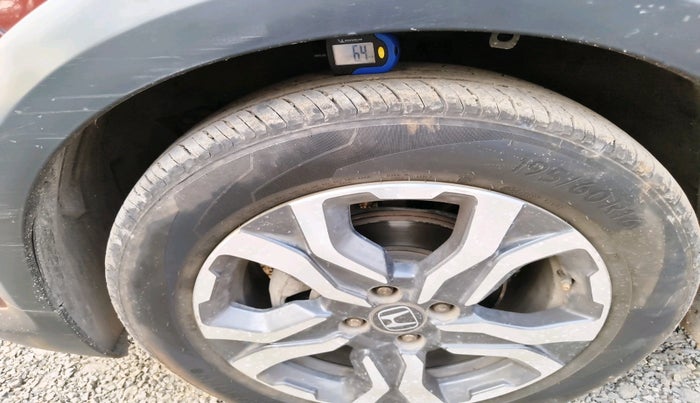 2017 Honda WR-V 1.2L I-VTEC VX MT, Petrol, Manual, 74,501 km, tyre