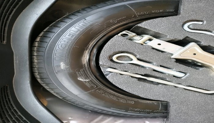 2017 Honda WR-V 1.2L I-VTEC VX MT, Petrol, Manual, 74,501 km, tyre