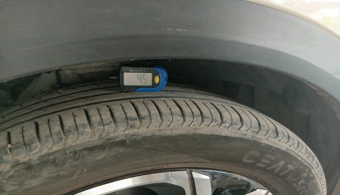 2023 CITROEN C3 AIRCROSS MAX 1.2 5 STR DUAL TONE, Petrol, Manual, 32,792 km, tyre