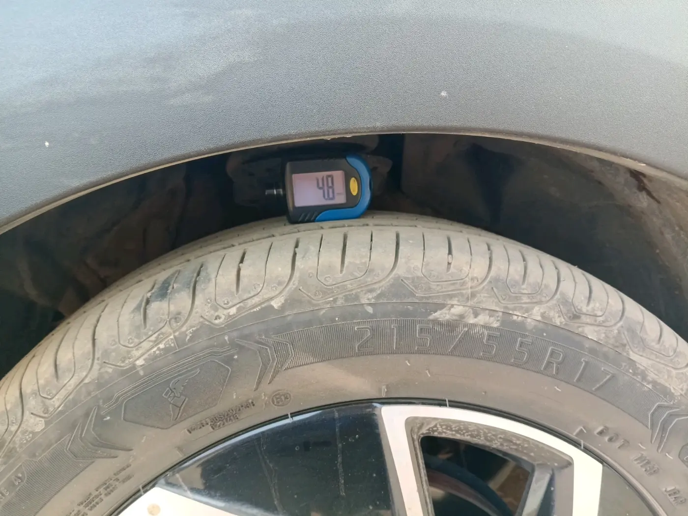 2024 Mahindra XUV 3XO AX7L 1.2 Petrol AT, Petrol, Automatic, 20,232 km, tyre
