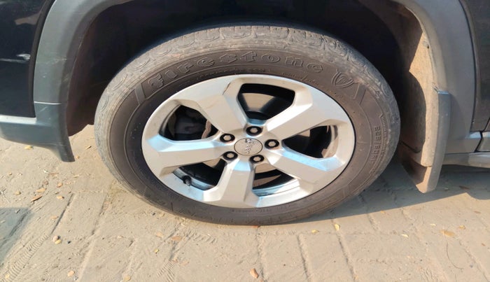 2018 Jeep Compass LIMITED (O) 1.4 PETROL AT, Petrol, Automatic, 88,100 km, tyre