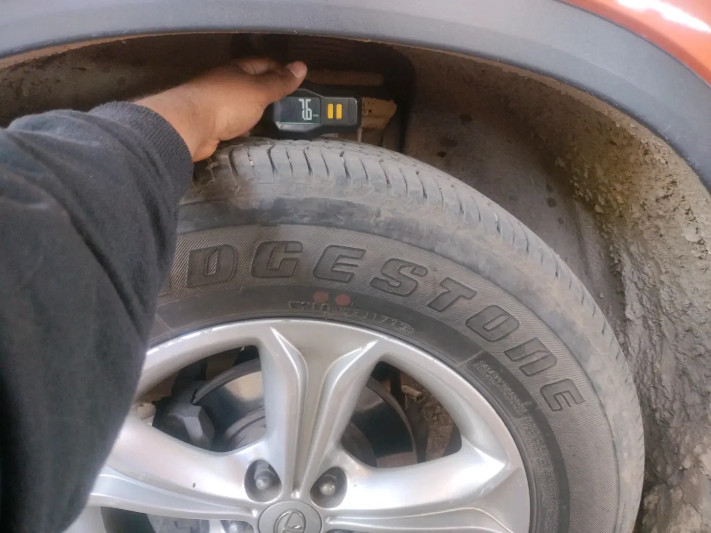 2019 Tata Harrier XZ 2.0L, Diesel, Manual, 1,70,882 km, tyre