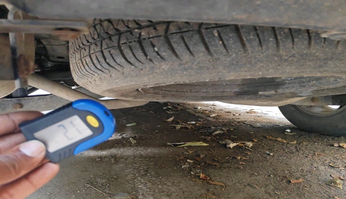 2015 Mahindra XUV500 W8, Diesel, Manual, 1,27,268 km, tyre