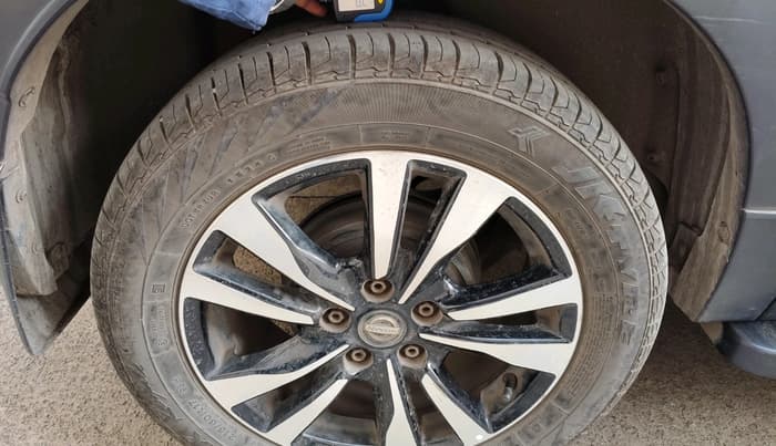 2019 Nissan Kicks XV 1.5, Petrol, Manual, 49,118 km, tyre