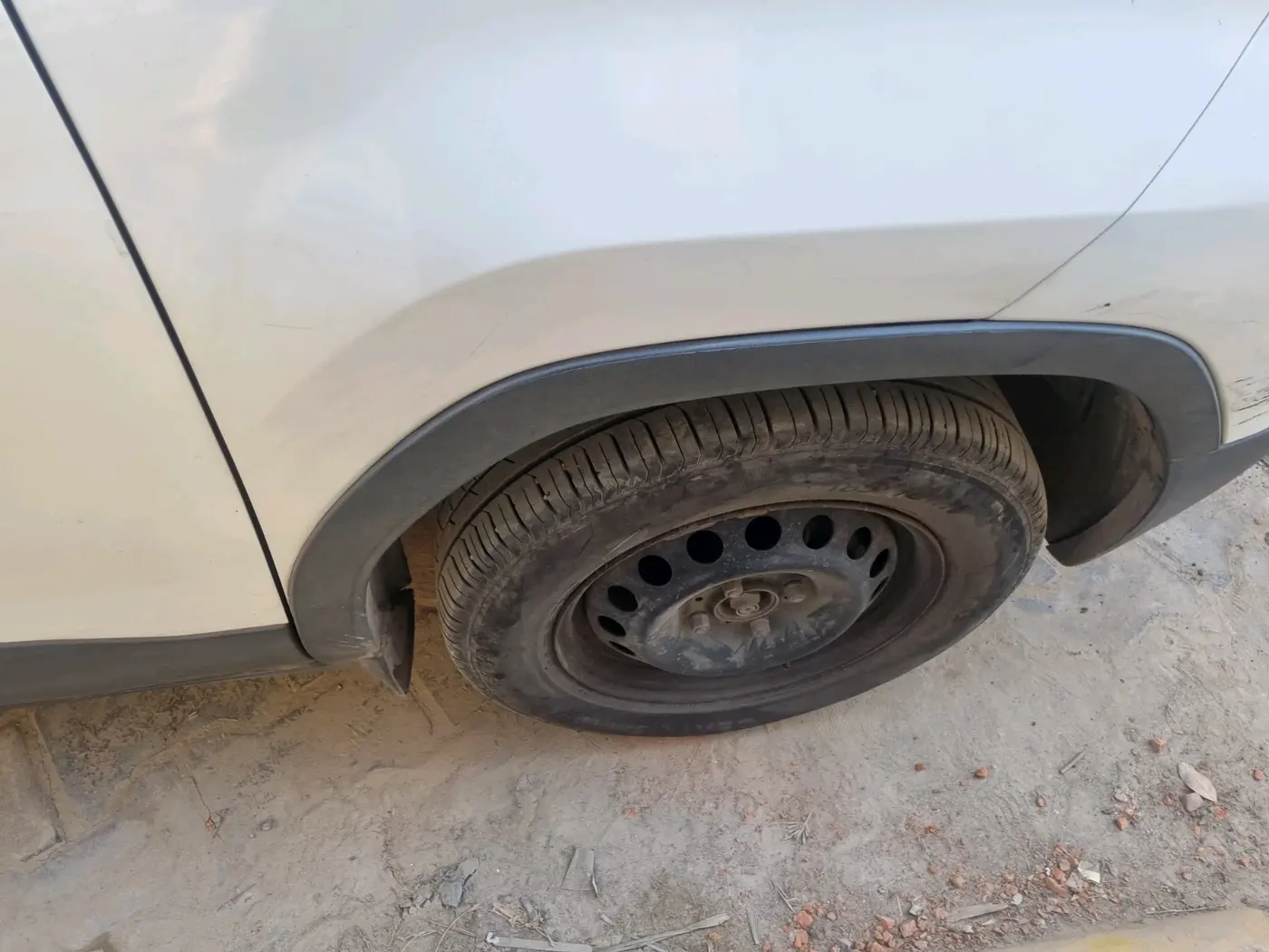 2021 Tata PUNCH PURE MT, Petrol, Manual, 74,839 km, tyre