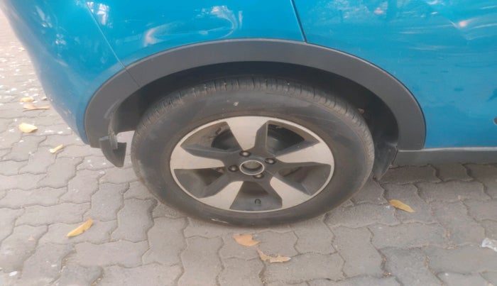 2017 Tata NEXON XZ PLUS PETROL, Petrol, Manual, 50,508 km, tyre