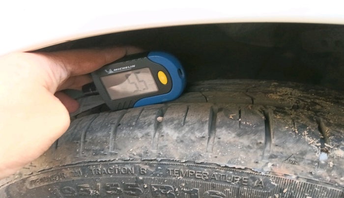 2021 Hyundai NEW I20 ASTA 1.2 AT, Petrol, Automatic, 20,836 km, tyre