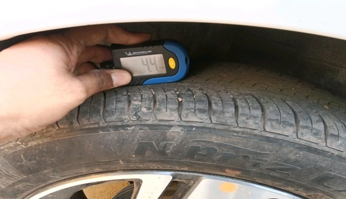 2021 Hyundai NEW I20 ASTA 1.2 AT, Petrol, Automatic, 20,836 km, tyre