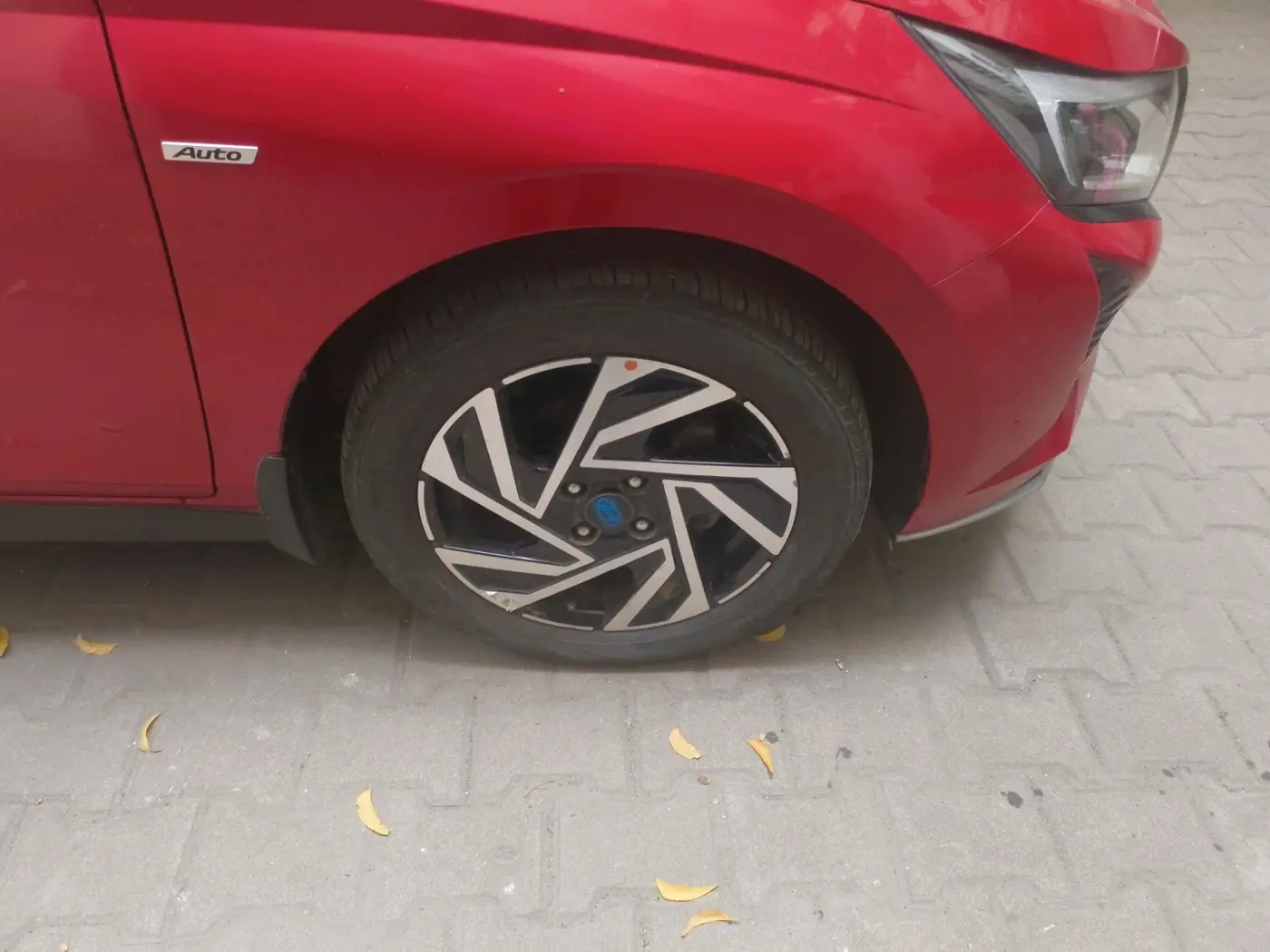 2024 Hyundai NEW I20 ASTA (O) 1.2 IVT, Petrol, Automatic, 8,749 km, tyre