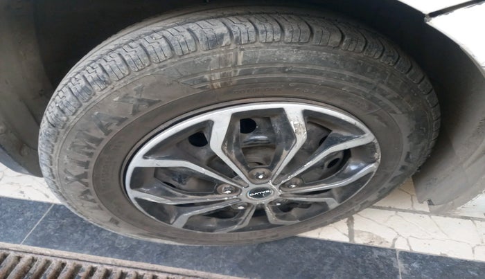 2012 Maruti Swift VDI, Diesel, Manual, 1,01,333 km, tyre