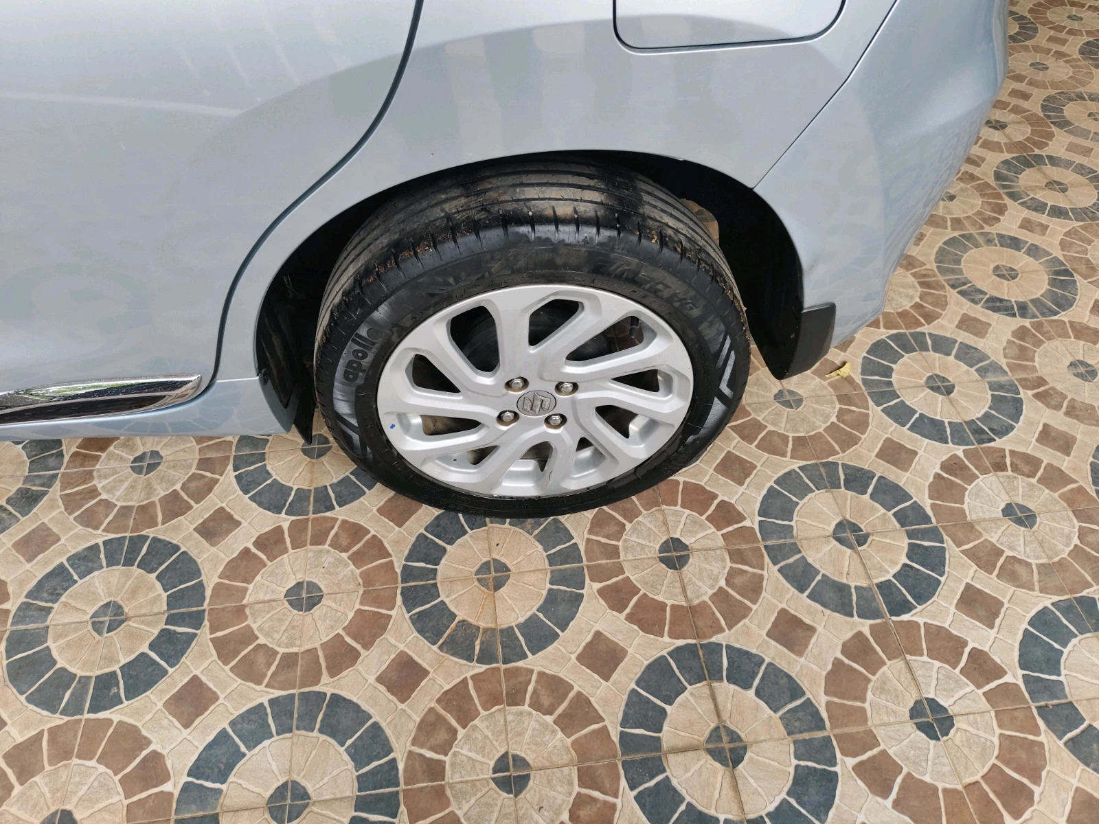 Tyres