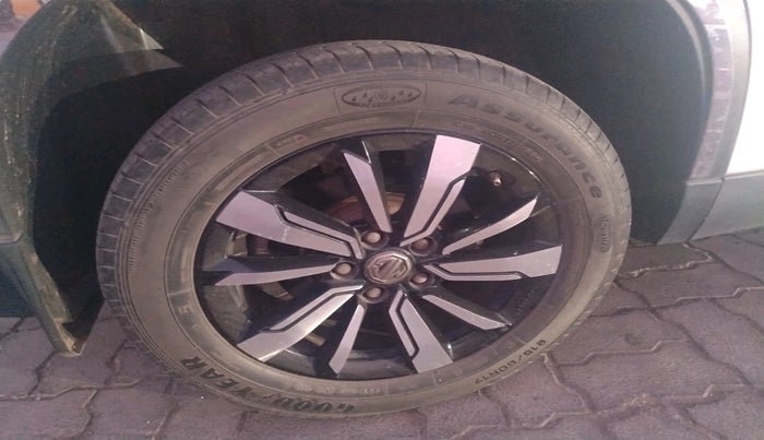 2020 MG HECTOR SHARP 1.5 DCT PETROL, Petrol, Automatic, 35,012 km, tyre