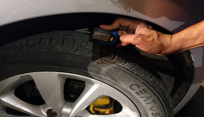 2016 Hyundai Elite i20 ASTA 1.2, Petrol, Manual, 35,127 km, tyre