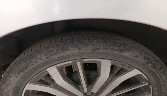 2020 Honda City 1.5L I-VTEC ZX CVT, Petrol, Automatic, 83,000 km, tyre