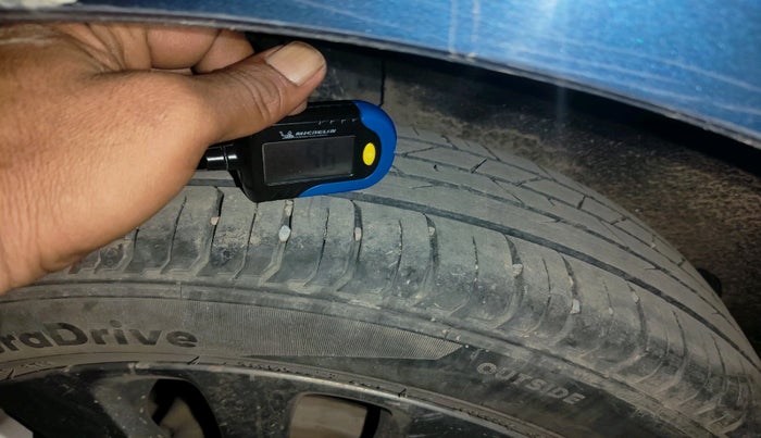 2017 Maruti Baleno ZETA CVT PETROL 1.2, Petrol, Automatic, 91,000 km, tyre