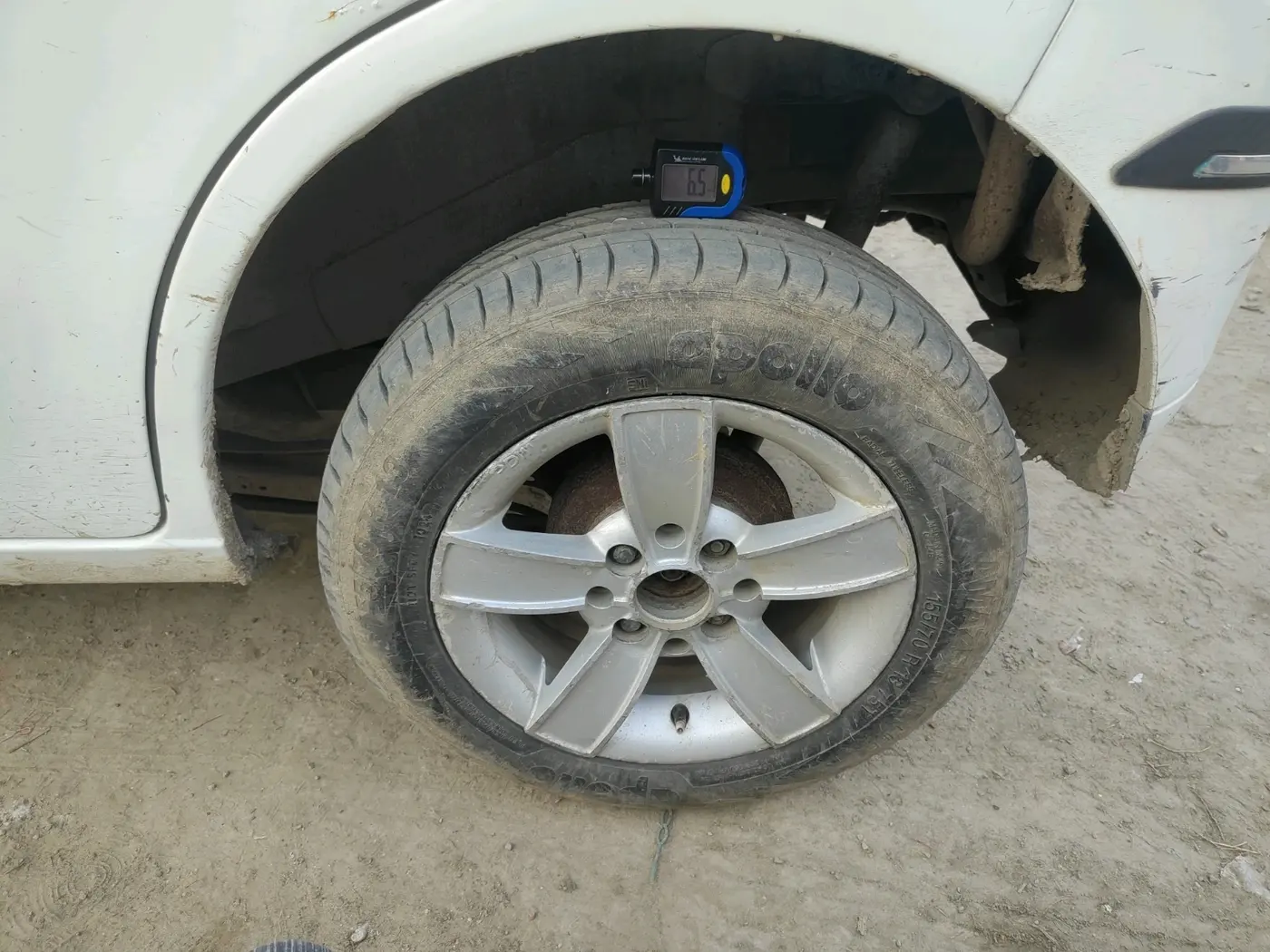 2016 Maruti Wagon R 1.0 LXI CNG, CNG, Manual, 88,388 km, tyre