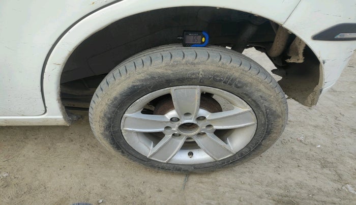 2016 Maruti Wagon R 1.0 LXI CNG, CNG, Manual, 88,388 km, tyre