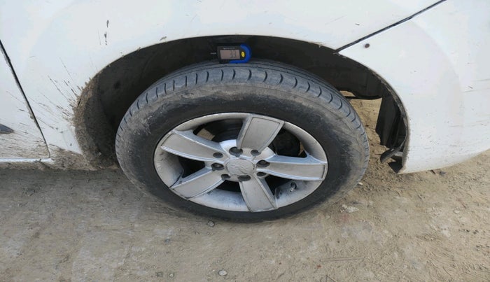 2016 Maruti Wagon R 1.0 LXI CNG, CNG, Manual, 88,388 km, tyre