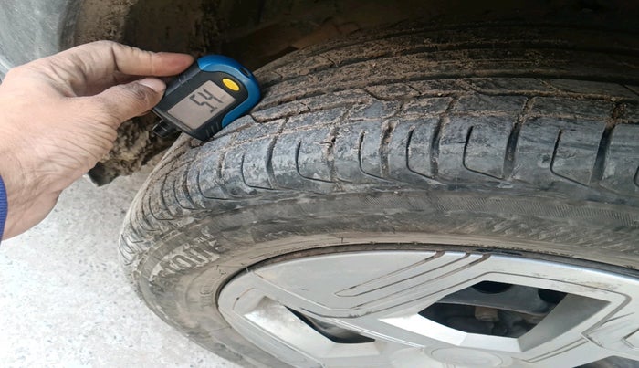 2024 Tata NEXON Pure S 1.2 Revotron 6AMT, Petrol, Automatic, 11,521 km, tyre