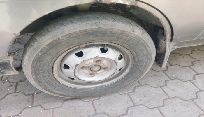 2016 Maruti Eeco 5 STR WITH A/C+HTR, CNG, Manual, 1,41,125 km, tyre