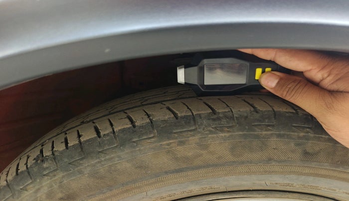 2022 Maruti Celerio VXI CNG, CNG, Manual, 38,766 km, tyre