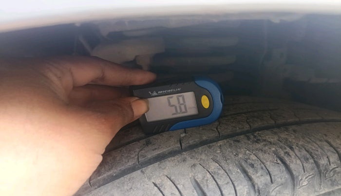 2019 Mahindra MARAZZO M4 7 STR, Diesel, Manual, 1,16,052 km, tyre