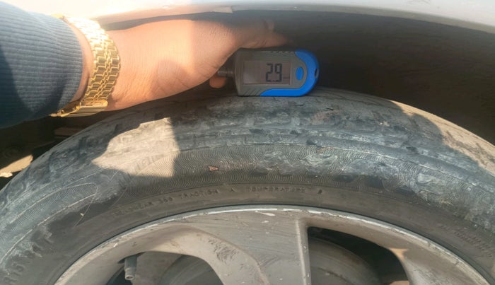 2015 Honda City 1.5L I-VTEC V MT, Petrol, Manual, 91,546 km, tyre