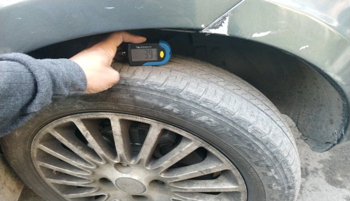 2014 Tata Zest XMS PETROL, Petrol, Manual, 84,357 km, tyre