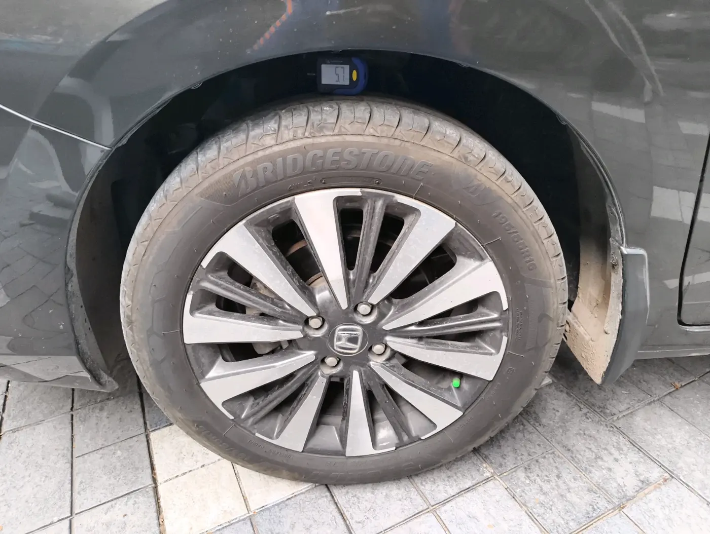 2023 Honda City 1.5L I-VTEC ZX CVT, Petrol, Automatic, 35,001 km, tyre