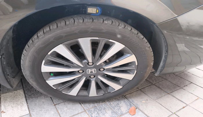 2023 Honda City 1.5L I-VTEC ZX CVT, Petrol, Automatic, 35,001 km, tyre