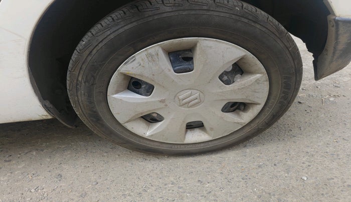 2020 Maruti New Wagon-R VXI (O) 1.0 AMT , Petrol, Automatic, 63,839 km, tyre