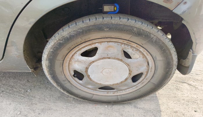 2012 Chevrolet Beat LT DIESEL, Diesel, Manual, 1,42,253 km, tyre