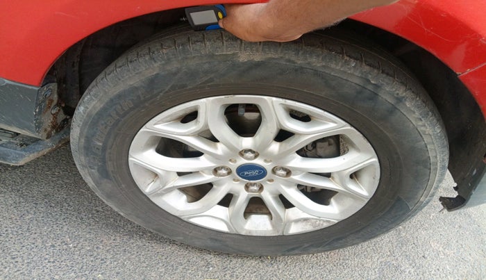 2013 Ford Ecosport TITANIUM 1.0L ECOBOOST, Petrol, Manual, 94,344 km, tyre