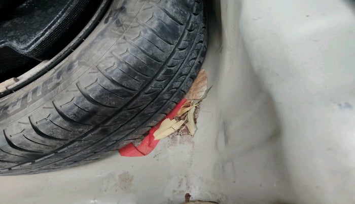 2016 Maruti Ciaz ZDI SHVS, Diesel, Manual, 1,59,350 km, tyre