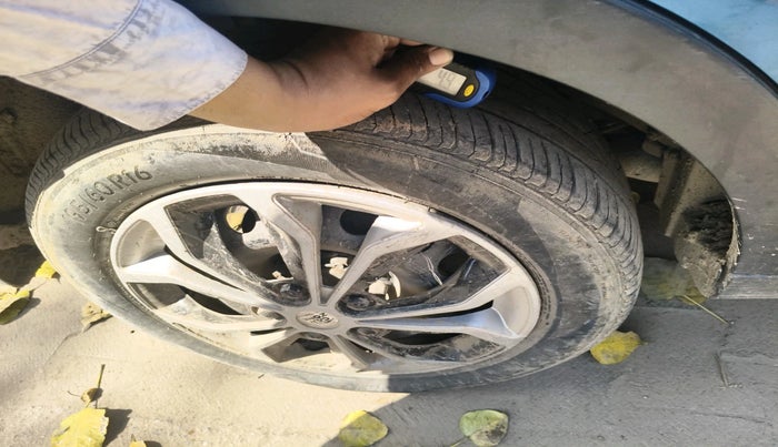 2018 Tata NEXON XM PETROL, Petrol, Manual, 81,213 km, tyre