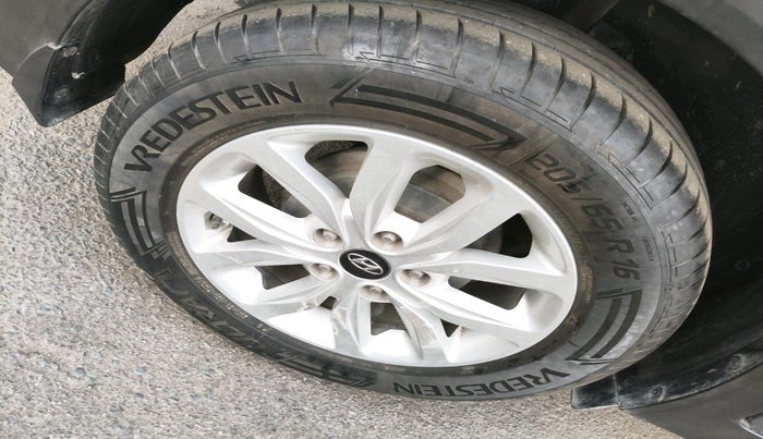 2018 Hyundai Creta SX PLUS 1.6 DIESEL, Diesel, Manual, 76,130 km, tyre