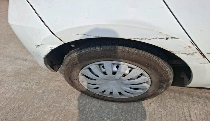 2016 Tata Tiago XE PETROL, Petrol, Manual, 31,885 km, tyre