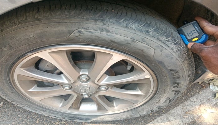 2016 Hyundai Grand i10 ASTA AT 1.2 KAPPA VTVT, Petrol, Automatic, 32,752 km, tyre