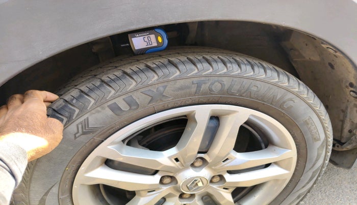 2020 Renault TRIBER RXZ, Petrol, Manual, 54,679 km, tyre