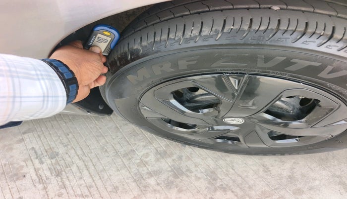 2018 Maruti Baleno DELTA DIESEL 1.3, Diesel, Manual, 61,601 km, tyre