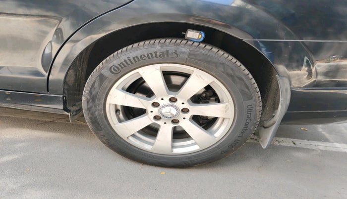 2011 Mercedes Benz C Class C 200 CGI ELEGANCE, Petrol, Automatic, 31,142 km, tyre