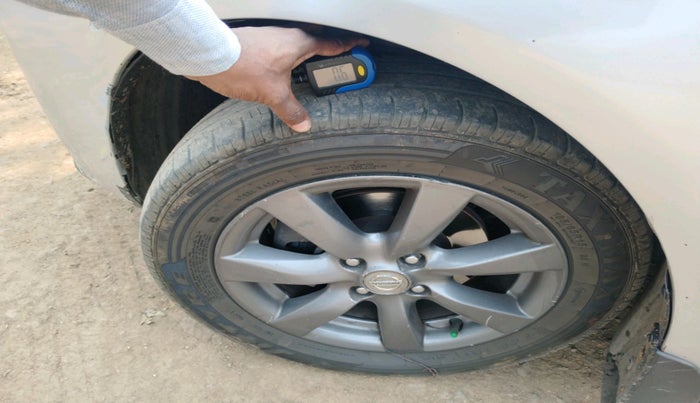 2012 Nissan Sunny XV DIESEL, Diesel, Manual, 1,68,551 km, tyre