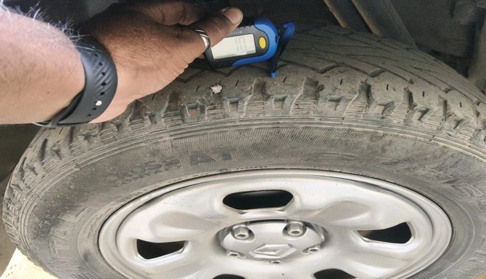 2013 Renault Duster 110 PS RXL DIESEL, Diesel, Manual, 1,42,140 km, tyre