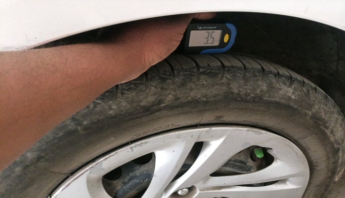 2020 Hyundai AURA S 1.2 CNG, CNG, Manual, 1,42,352 km, tyre