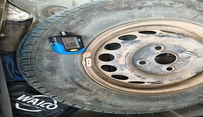 2015 Maruti Alto 800 LXI, Petrol, Manual, 68,786 km, tyre